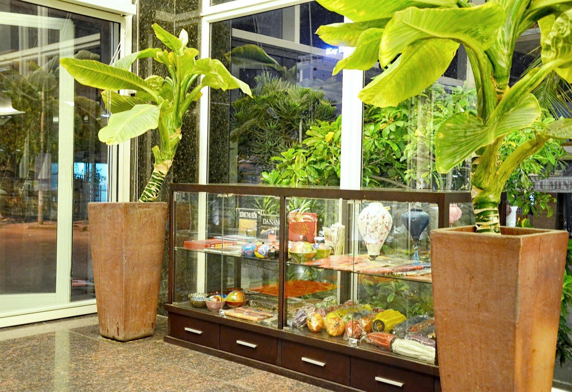 D&C Hotel Da Nang Exterior photo