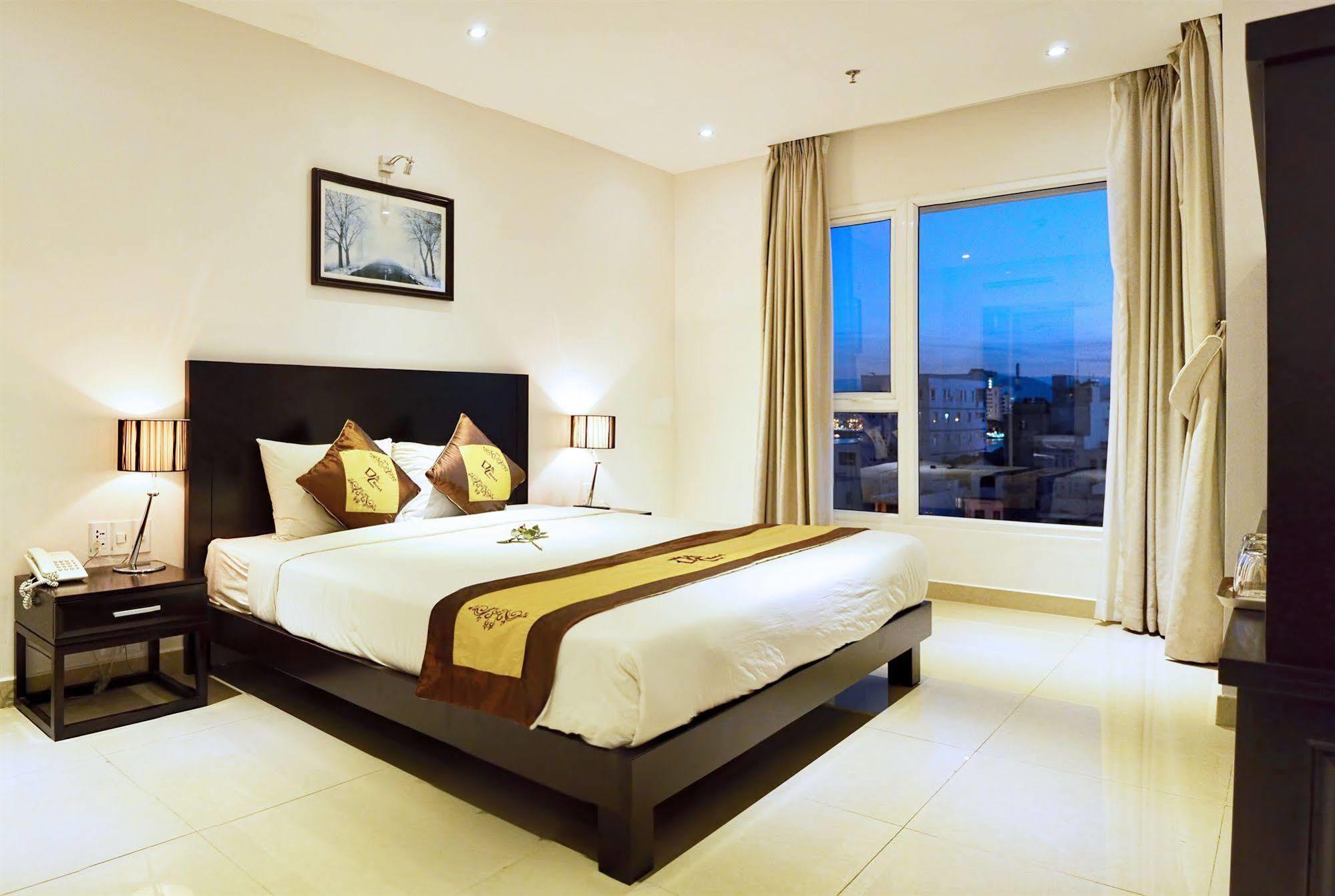 D&C Hotel Da Nang Exterior photo
