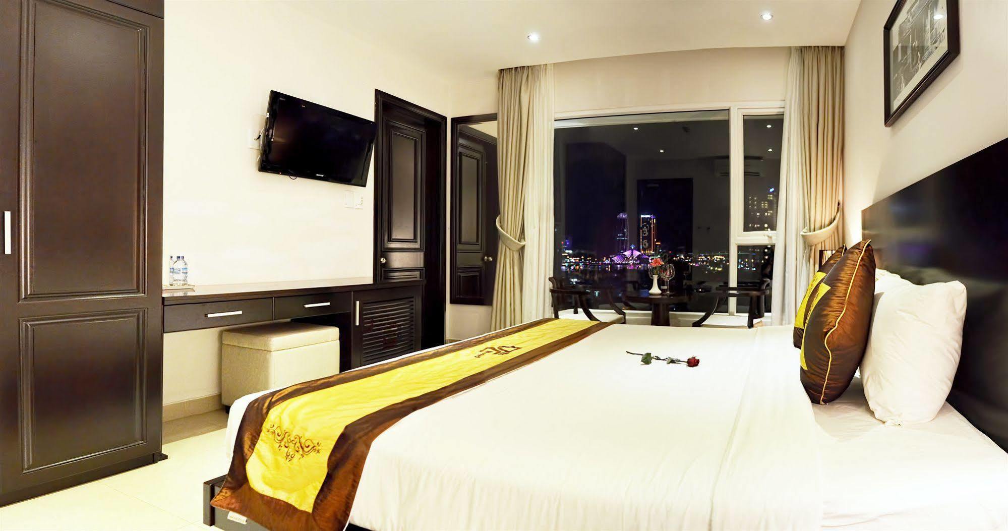 D&C Hotel Da Nang Exterior photo